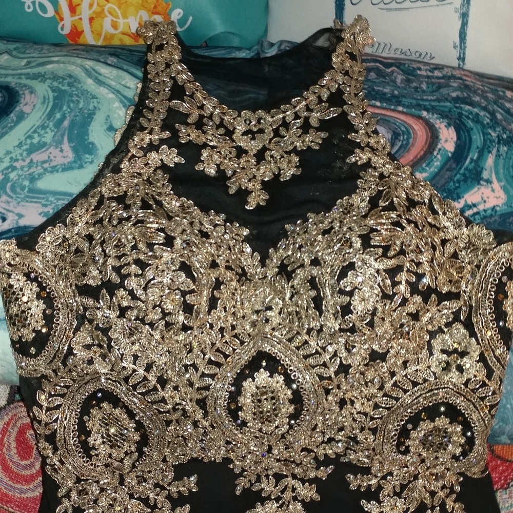 David's Bridal Black and Gold Sexy Prom Dress